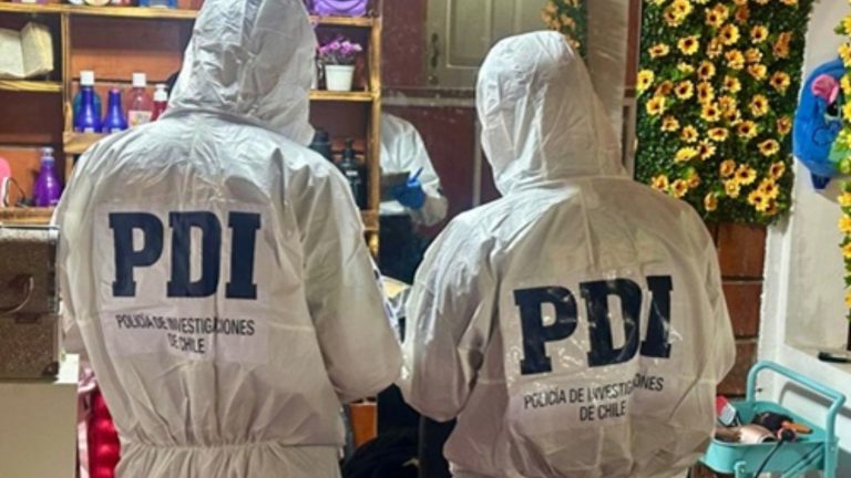 Extranjera y encontrada en su habitación: Qué se sabe de la mujer que fue asesinada a martillazos en Arica
