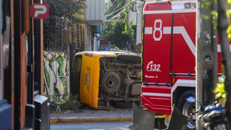 “Vi a mi hermana llorando por sus piernas”: Familiar de asistente de furgón reveló gravedad de su estado