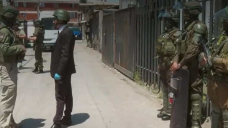 Carabineros realiza allanamientos en departamentos narcos en Cerrillos