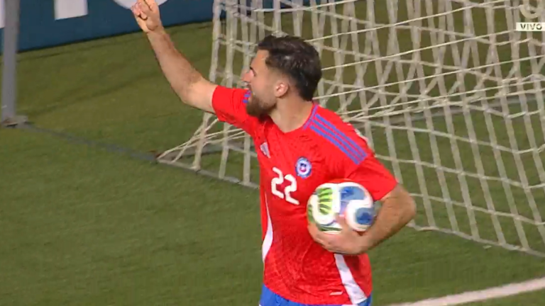 ¡Hasta que le salió! Ben Brereton rompió su sequía y puso el empate de Chile ante Perú