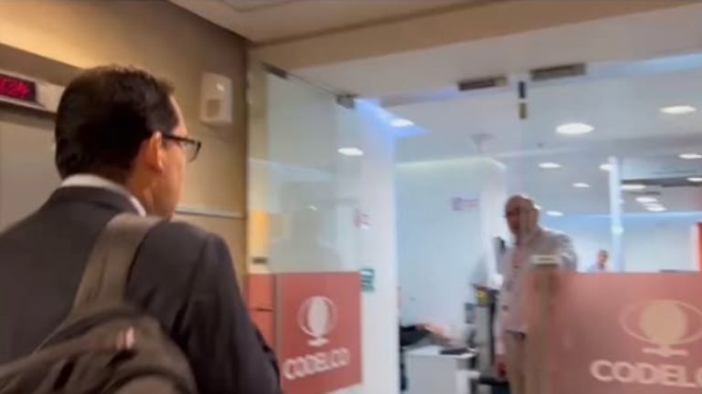 Por derrumbe y tragedia en mina El Teniente: Fiscalía y PDI allanan dependencias de Codelco y Sernageomin