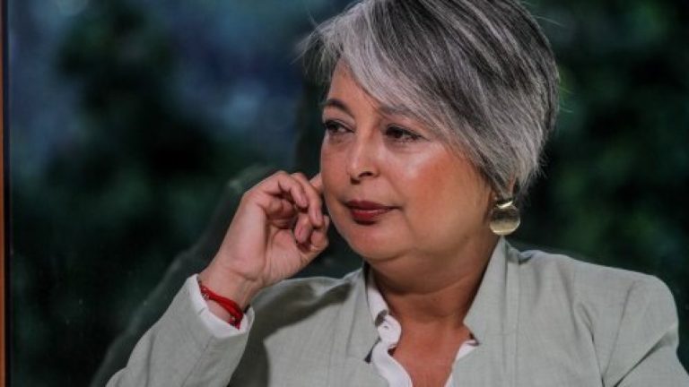 Rediseño en comando de Jeannette Jara: Albornoz deja la vocería tras críticas