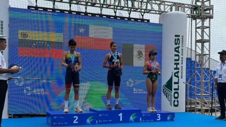 Dominga Jácome brilla en la Copa Premium de Triatlón 2025, que consolida a Iquique como epicentro deportivo continental