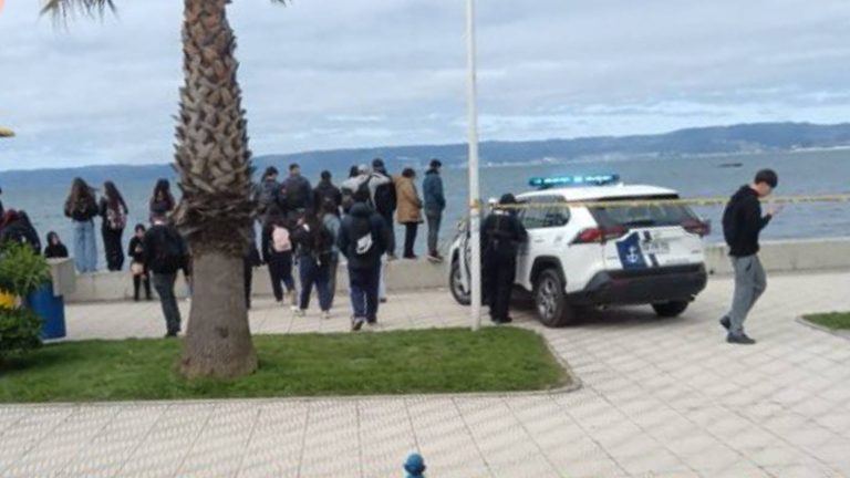 Conmoción en Talcahuano: Hallan cadáver flotando en plena costanera de la ciudad