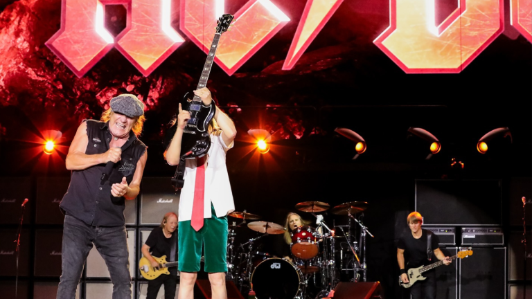 Cambio de mando complica show de AC/DC: Delegación Presidencial solicitará reagendar fecha