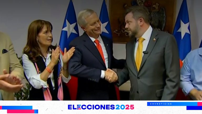 VIDEO | Así fue el encuentro de Kaiser y Kast tras conocerse resultados de Elección 2025