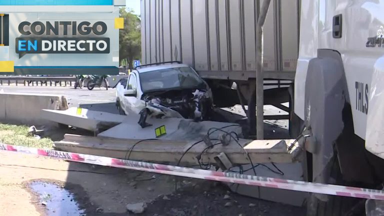 Corte total en Ruta 5 norte: Camión perdió el control y choque dejó tres personas con riesgo vital