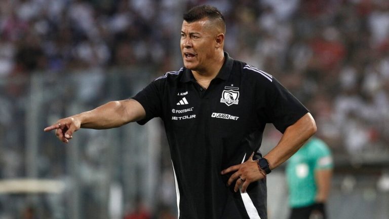 A meses de dejar Colo Colo: Jorge Almirón aparece en la órbita de reconocido club sudamericano