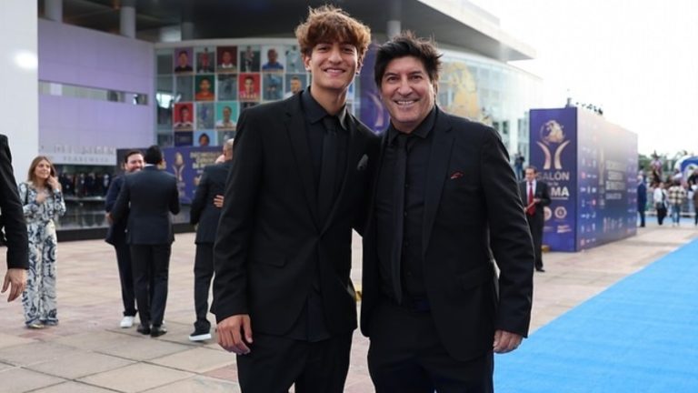 Iván Jr. juega en club español y sueña con ser profesional: La emoción de Zamorano por el cumpleaños 18 de su hijo