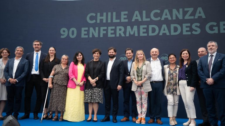 Ya suma 90 enfermedades: Pdte. Boric anuncia que tres nuevas patologías ingresan al GES