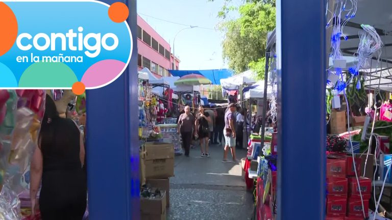 Comerciantes molestos: Toldos azules se instalaron en calles cercanas tras intervención en Barrio Meiggs