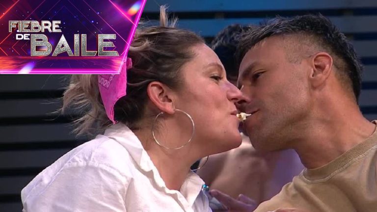 ¡No pasó desapercibido! María José Quiroz y Claudio Valdivia fueron captados EN VIVO en particular gesto