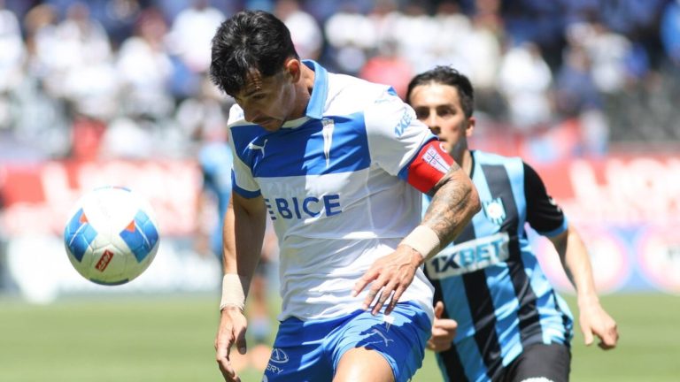 Alivio en la UC: Tribunal de Disciplina borra amarilla a Fernando Zampedri y podrá jugar la última fecha