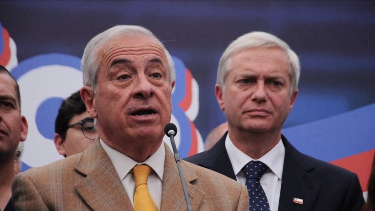 Mañalich sinceró “postura un poquito diferente” a su sector sobre inmigración: Esto fue lo que dijo