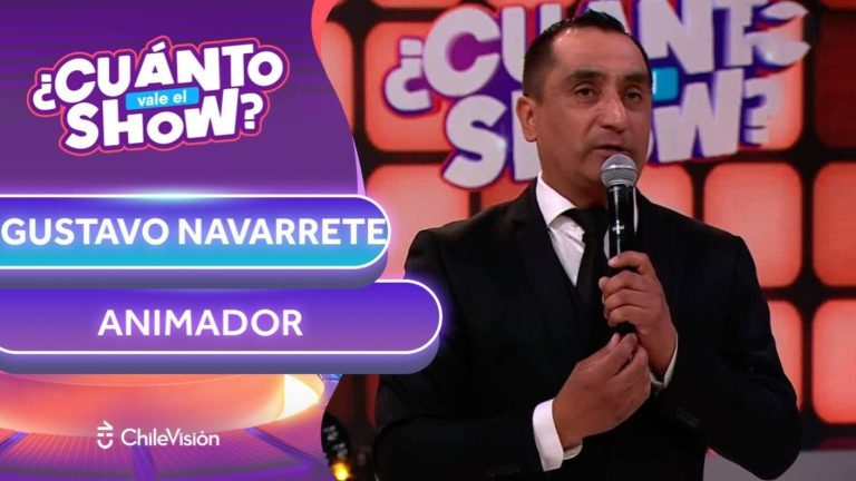 ¡Un presentador de antaño! Animador se llevó piropos por su profunda y elegante voz
