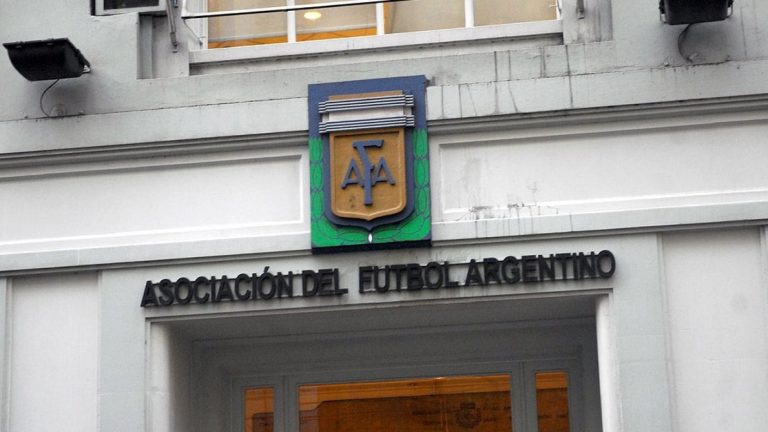 Justicia argentina ordena nuevos allanamientos en la AFA: Investigan presunto lavado de dineros