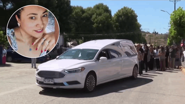 Familia y amigos de joven parvularia la despiden y exigen justicia por su enigmático crimen