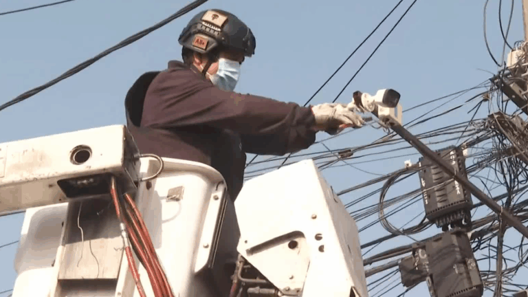 Retiro de cámaras de seguridad en Pedro Aguirre Cerda desata polémica con vecinos