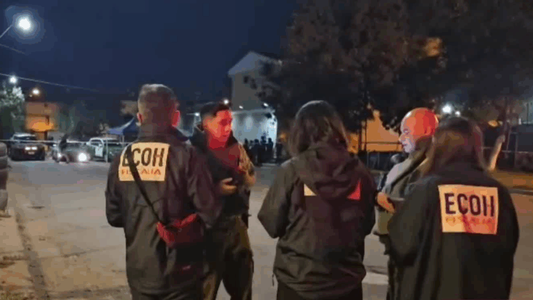 Los acribillaron desde un auto: Balacera con 30 disparos dejó 2 fallecidos y heridos en La Pintana