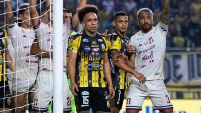 Con un equipo chileno atento: Qué pasará con los clubes venezolanos que en los torneos internacionales