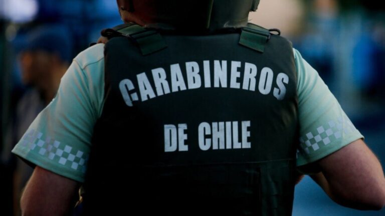 Hombre fue baleado por delincuentes al interior de su hogar en Peñalolén tras resistirse a robo: Está en riesgo vital