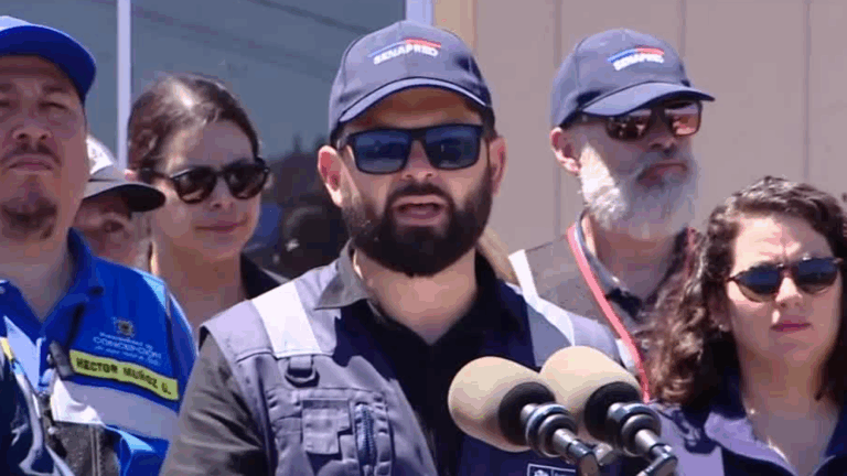 Pdte. Boric visita zonas afectadas por incendios y hace recomendaciones para evitar propagar el fuego