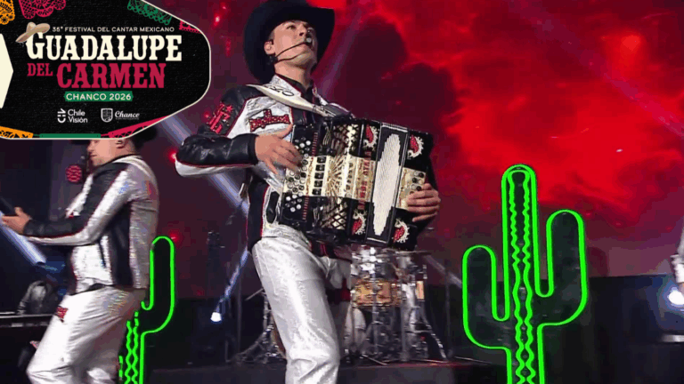 Video | La Descendencia Chilena trajo el ritmo al Festival de Chanco 2026 con su éxito “Que nadie sepa”