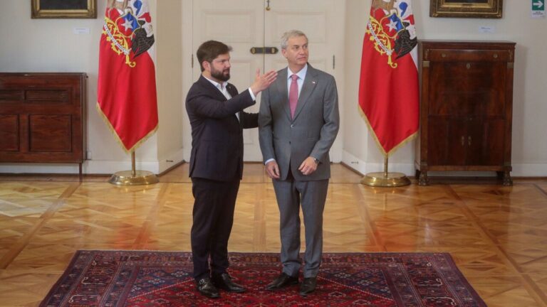 ¿Qué pasará con FES y Sala Cuna? Gabriel Boric y José Antonio Kast concretan reunión clave en La Moneda