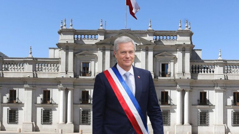 ¿Más políticos y menos técnicos? Los nombres que suenan como delegados presidenciales de Kast