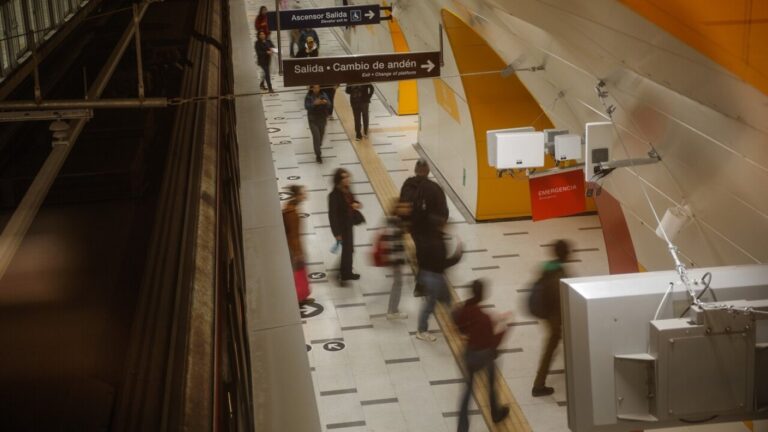 Metro informa reapertura de estación Conchalí tras procedimiento de Bomberos