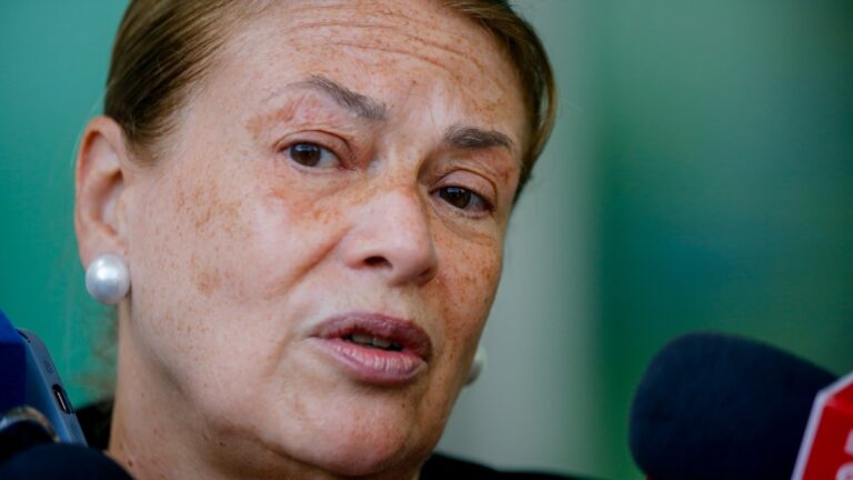 Corte Suprema rechaza apelación y acoge querella de capítulos en contra de la exministra Ángela Vivanco