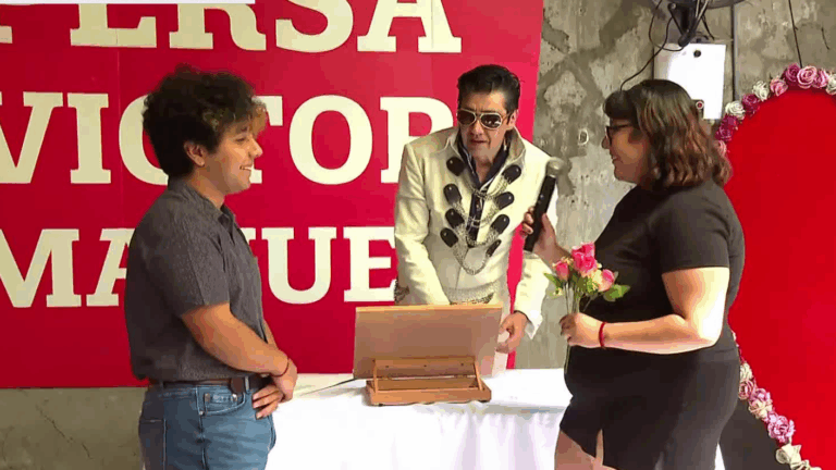 Al estilo de Las Vegas: Elvis Presley hará matrimonios simbólicos en el Persa Bío Bío este 14 de febrero