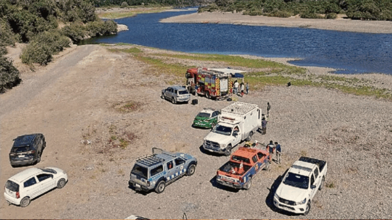 Dos menores de edad mueren ahogados tras ser arrastrados por el Río Rapel en Santo Domingo