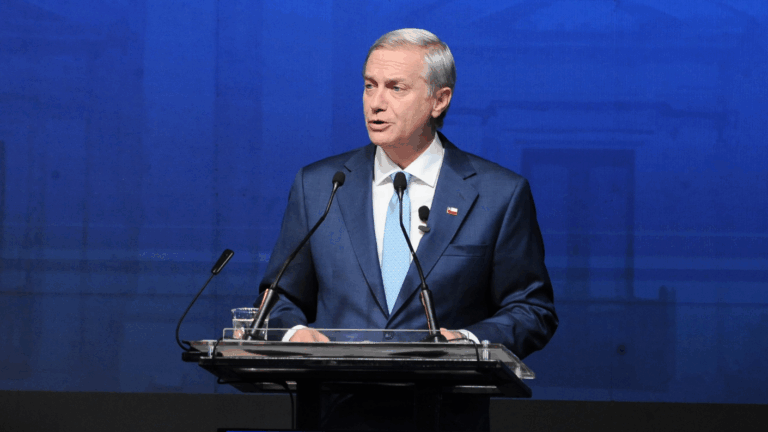 Con Milei y sin Bukele: Los presidentes que vendrán a Chile por el cambio de mando de Kast