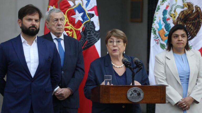 Cadem: 47% de los encuestados no está de acuerdo con la candidatura de Michelle Bachelet en la ONU