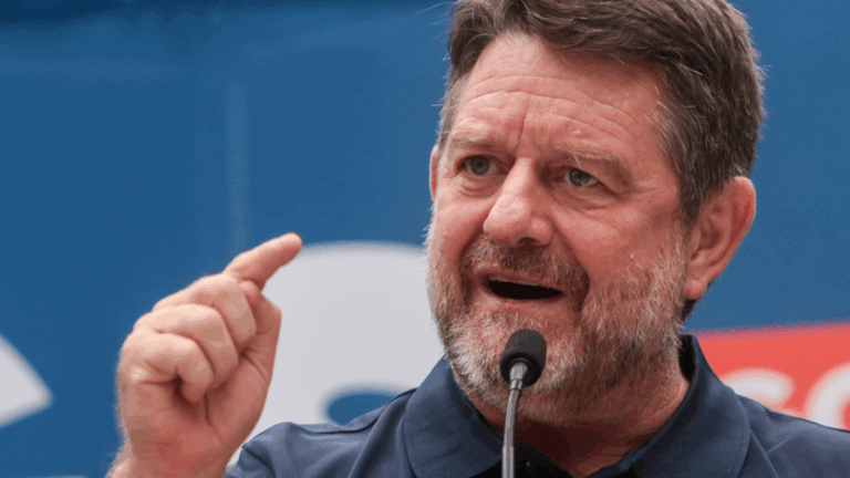 Caso ProCultura: Claudio Orrego contra la Fiscalía por suspensión de audiencia donde se vería su desafuero