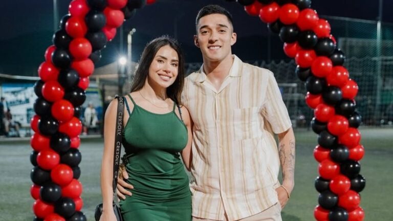 Ex jugadora de Colo Colo muestra su avanzado embarazo: Conoció a su pareja en Los Albos