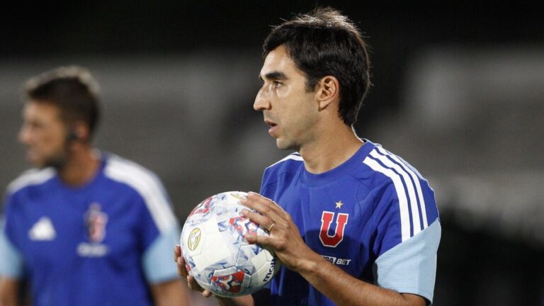 Superclásico incluido: Los vitales partidos que jugará la U en medio de críticas a Paqui Meneghini
