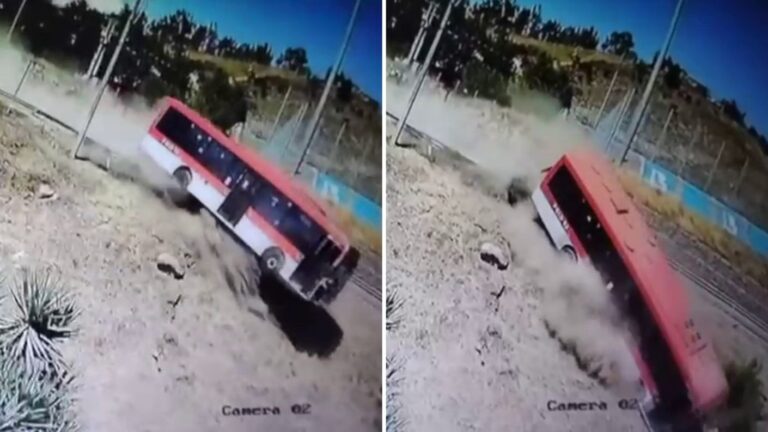 Micro del sistema Red desbarrancó en una curva en Lo Barnechea: Video registró la impactante caída