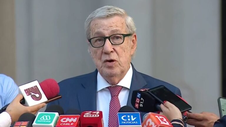 Canciller rechaza dichos de embajador de EEUU: “Chile no puede ser utilizado como territorio en disputa”