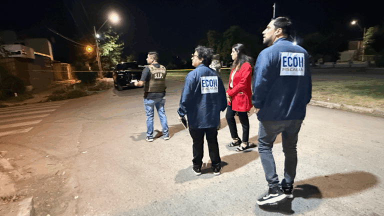 Homicidio frustrado en Cerrillos: Adolescente de 17 años fue atacado a balazos en una plaza