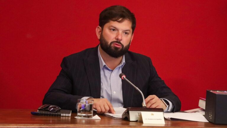 Pdte. Boric sale al paso por tensiones con EEUU: Decisiones se toman “en función del interés de Chile”