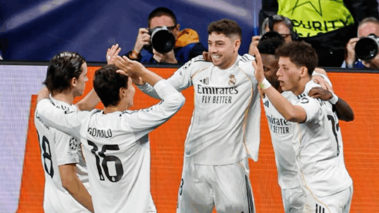 El Real Madrid vence al Benfica en el Bernabéu y va por su Champions número 16