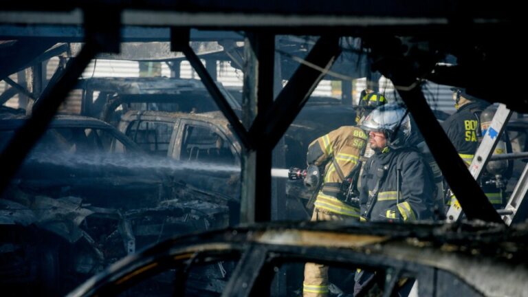 Salen a la luz nuevos registros de emergencia en Renca: Vecinos captan bola de fuego y explosiones