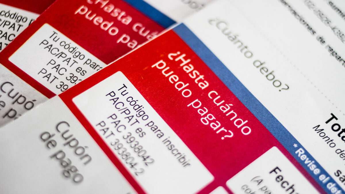SEC posterga alza en las cuentas de la luz para el mes de julio