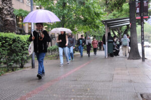 Precipitaciones en la capital: Cuándo comenzarán y hasta qué día se extenderá la lluvia en Santiago