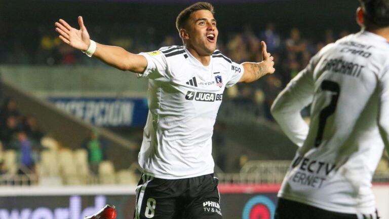 Colo Colo venció a Concepción en el sur para tomar el liderato del Grupo A en la Copa de la Liga