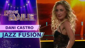 Toda una chica rebelde: Dani Castro conquistó al público con el rock de Cristina y los subterráneos