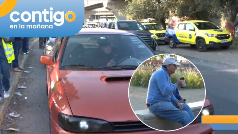 Un espectador más: Carpintero fue sorprendido tomando desayuno mientras miraba fiscalización vehicular