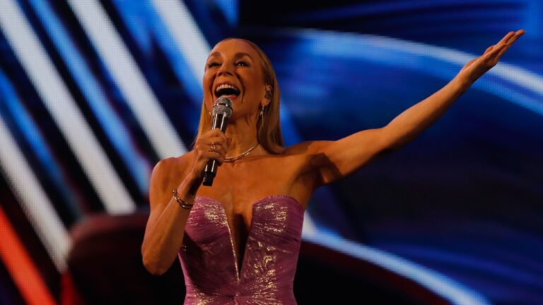 Solo por el año 2027: Revelan quién sería el compañero de Karen Doggenweiler para el Festival de Viña del Mar